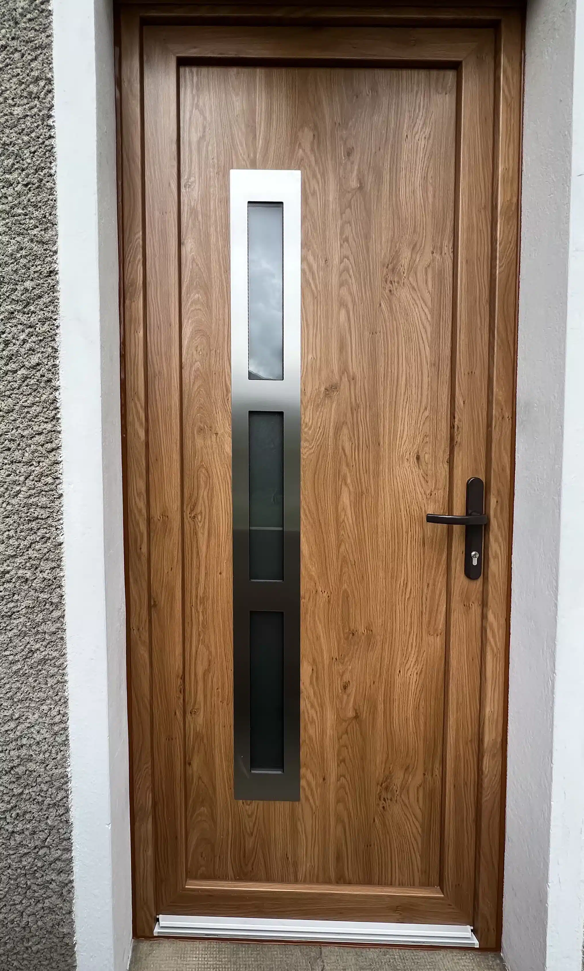 Porte d’entrée rénovée par Fenestram