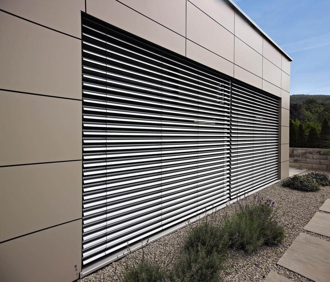 Brise-soleil orientables