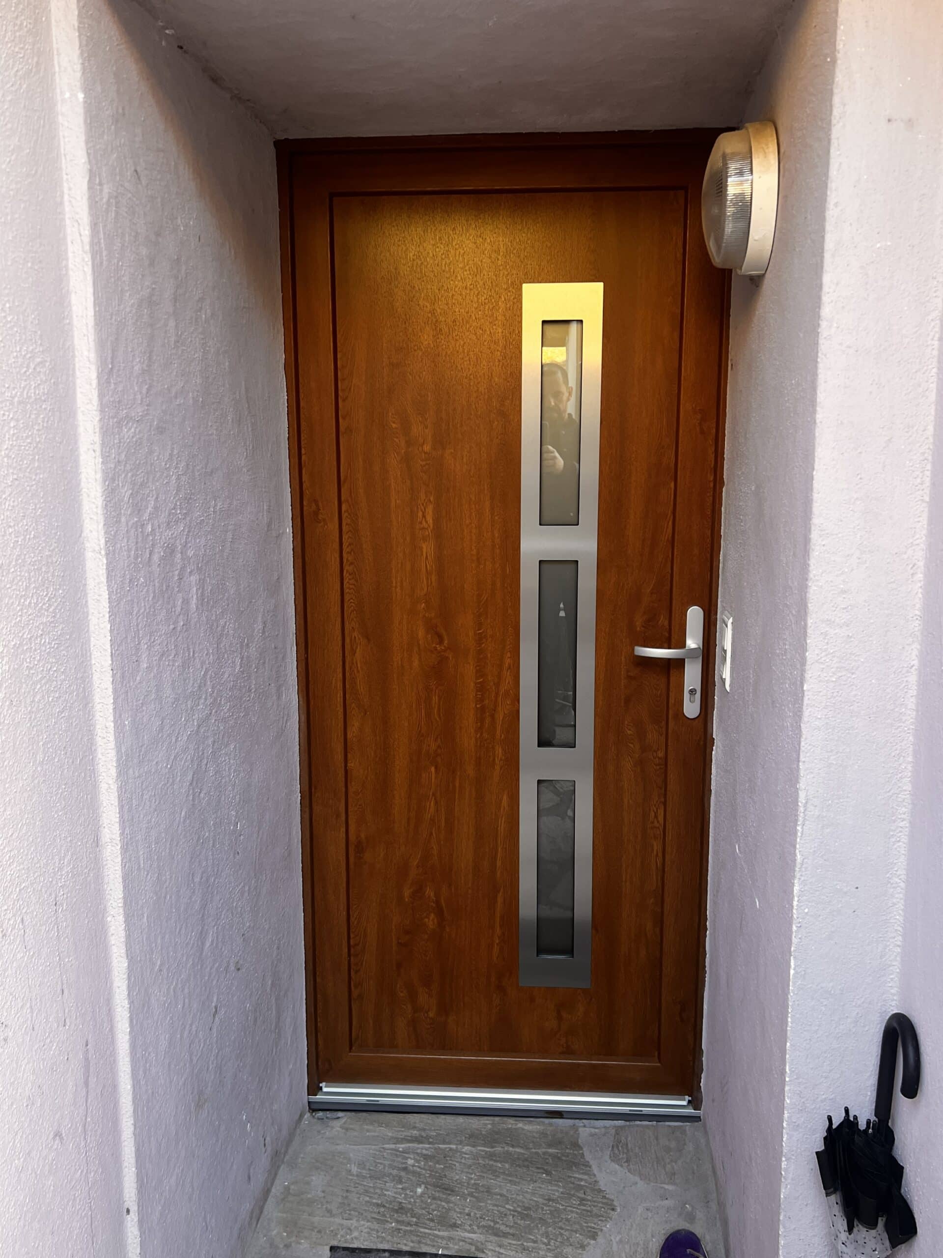 Porte d’entrée aluminium moderne Fenestram